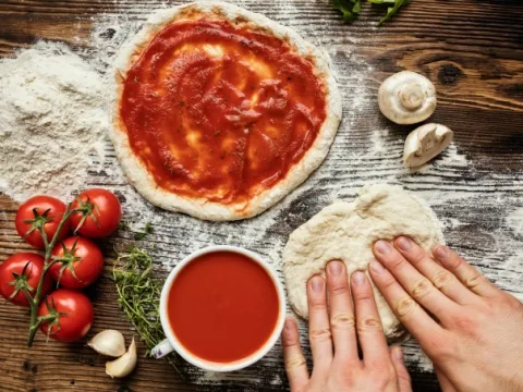 Vegan Pizza with Mushrooms