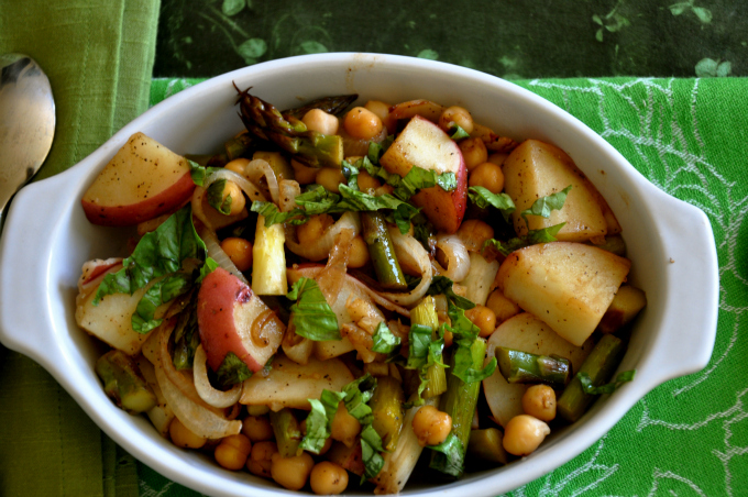 Roasted Asparagus & chickpea 