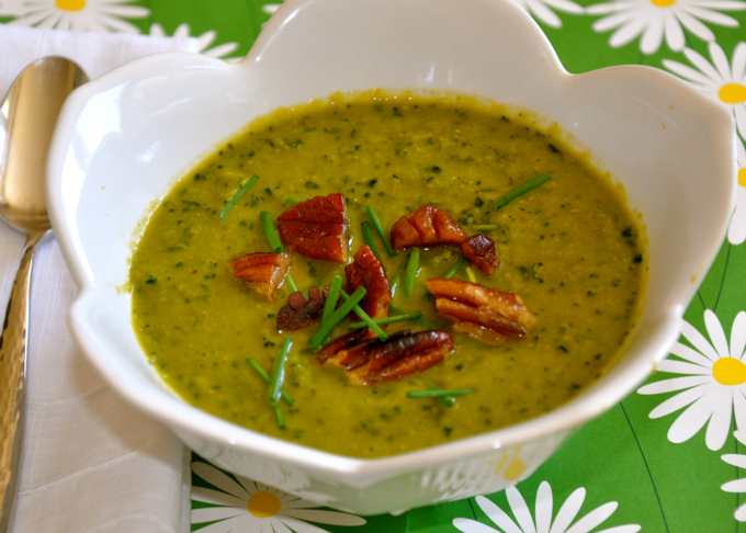 Asparagus & Kale Soup with ToastedPecans