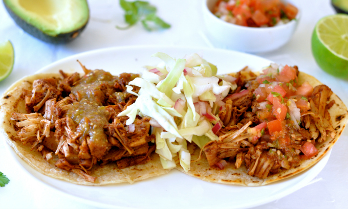 Jackfruit perfectly mimics the texture and taste of shredded meat. Yes - hard to believe but somehow it works! (#vegan) ordinaryvegan.net