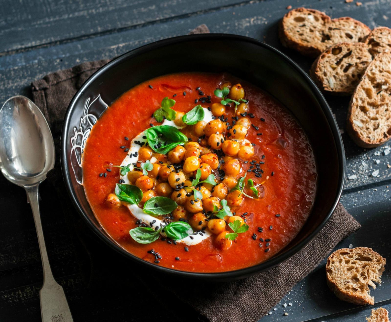 Vegan Tomato Soup With Fire Roasted Tomatoes Crunchy Chickpeas